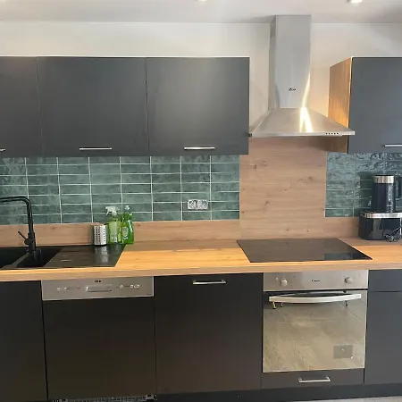 Apartamento Large With Mountain View In