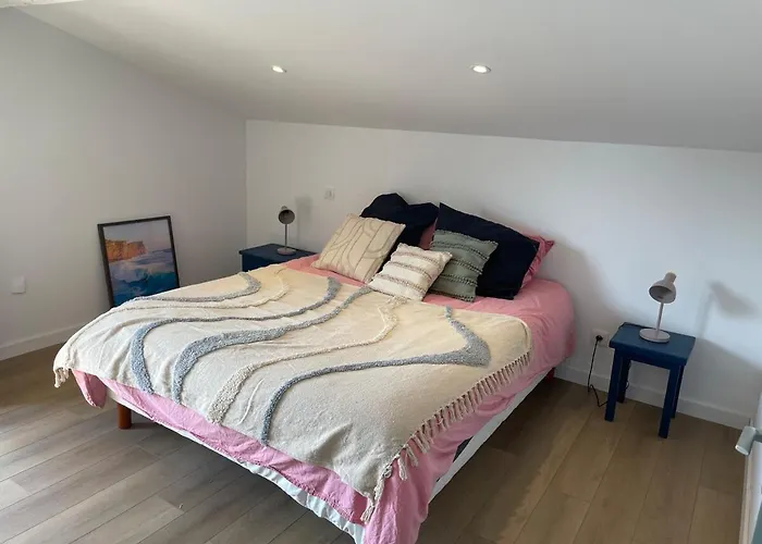 Large With Mountain View In *